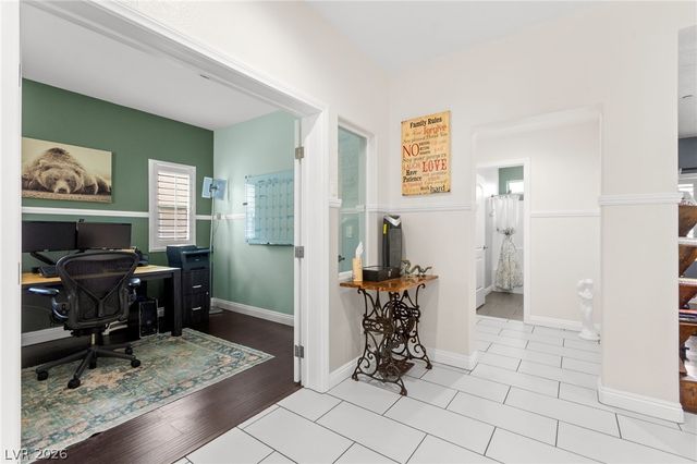 1409 Sandstone View Way, North Las Vegas, NV 89084
