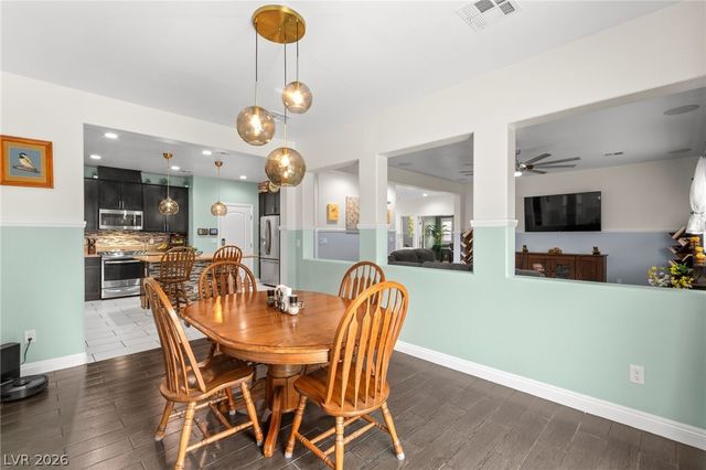 1409 Sandstone View Way, North Las Vegas, NV 89084