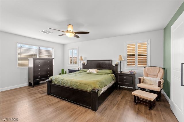 1409 Sandstone View Way, North Las Vegas, NV 89084
