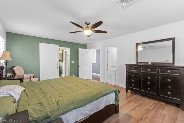 1409 Sandstone View Way, North Las Vegas, NV 89084