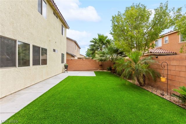 1409 Sandstone View Way, North Las Vegas, NV 89084