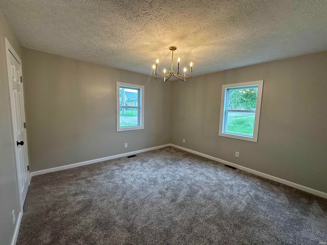 360 NE C Street, Linton, IN 47441