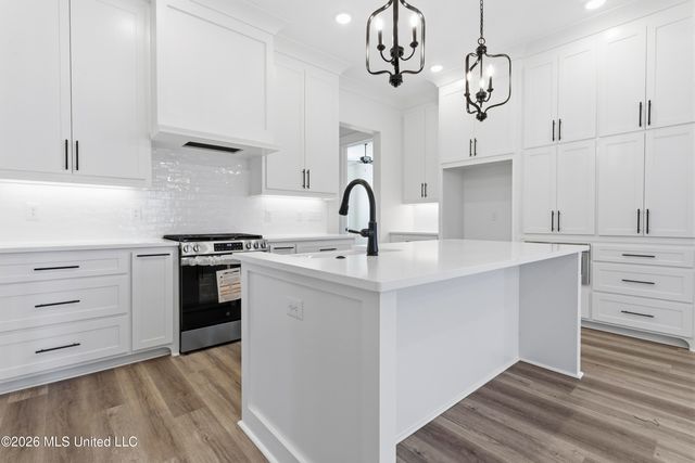 12236 Artisan Green Boulevard, Gulfport, MS 39503