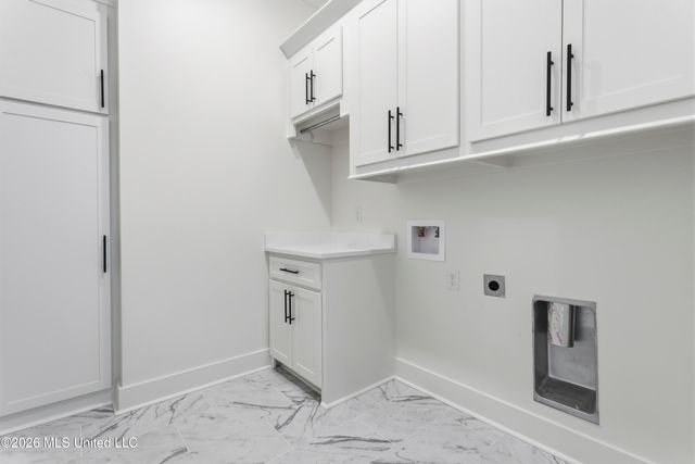 12236 Artisan Green Boulevard, Gulfport, MS 39503