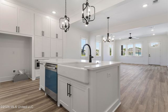 12236 Artisan Green Boulevard, Gulfport, MS 39503
