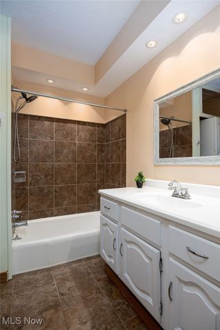 851 Cleveland Avenue, Orrville, OH 44667