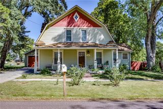 1512 College Street, Baldwin City, KS 66006