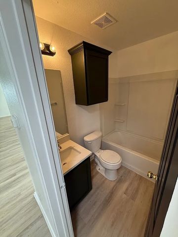 3713 Devonaire Drive, Fort Worth, TX 76008