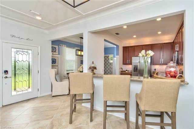 2612 Blossom WAY, Naples, FL 34120