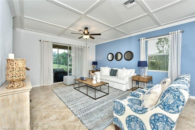 2612 Blossom WAY, Naples, FL 34120