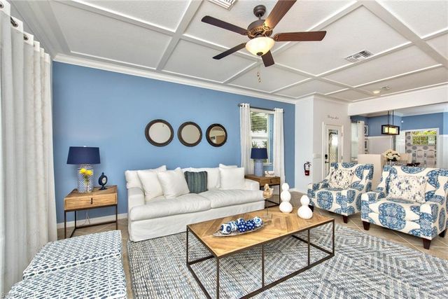 2612 Blossom WAY, Naples, FL 34120