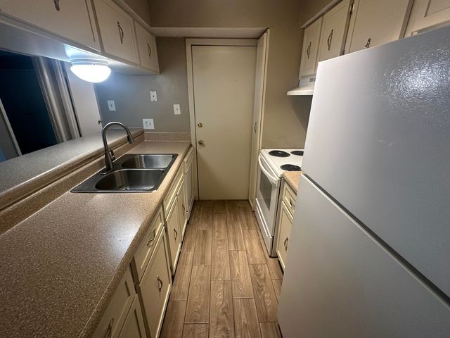 6729 Quail Hollow Ct Apt 3, Memphis, TN 38120