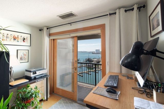 150 Lynnway 403, Lynn, MA 01902