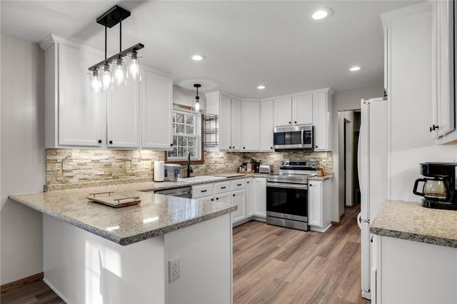 642 Portersville Road, Perry Twp, PA 16117