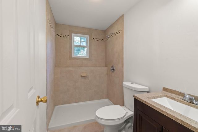 214 HAINES ST E, Lanoka Harbor, NJ 08734