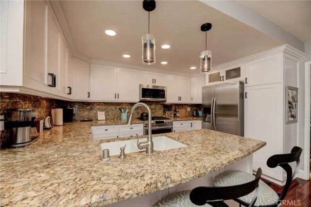 1405 Goodman Avenue, Redondo Beach, CA 90278