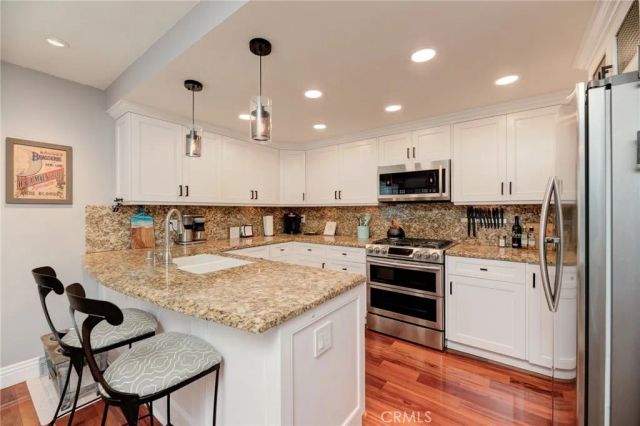 1405 Goodman Avenue, Redondo Beach, CA 90278