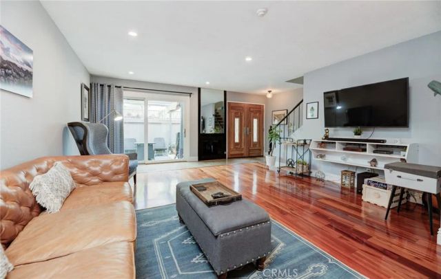 1405 Goodman Avenue, Redondo Beach, CA 90278