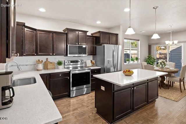 1449 Spring Street, Medford, OR 97504