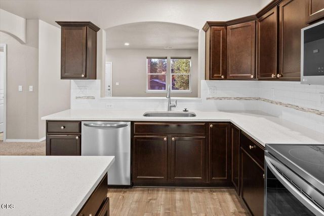 1449 Spring Street, Medford, OR 97504