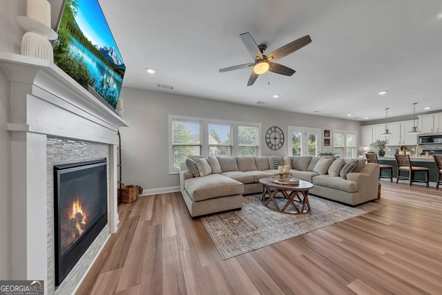 204 Meadows Court, Woodstock, GA 30189