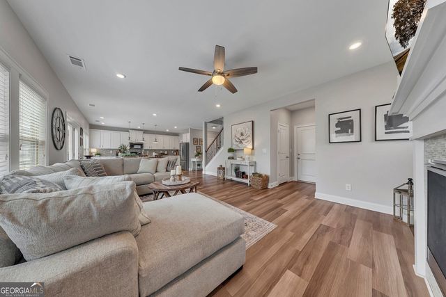 204 Meadows Court, Woodstock, GA 30189