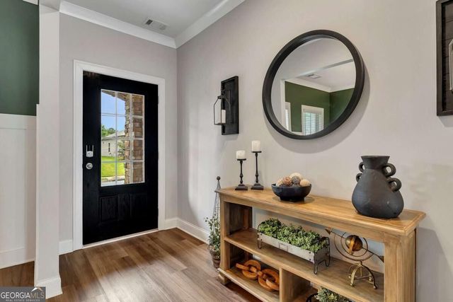 204 Meadows Court, Woodstock, GA 30189