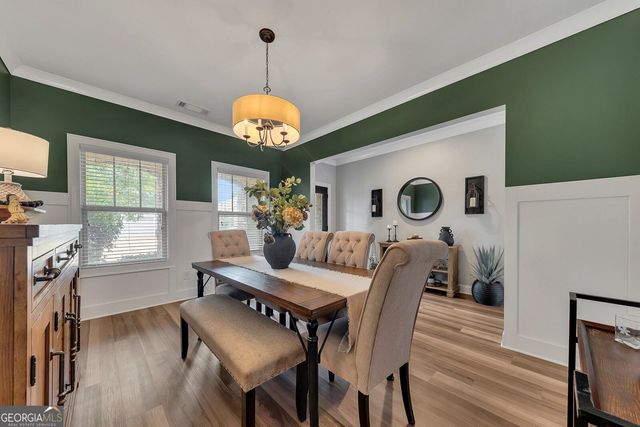 204 Meadows Court, Woodstock, GA 30189