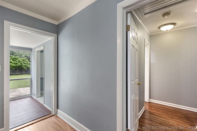 3011 S Boston Court, Tulsa, OK 74114