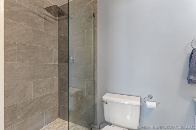 3011 S Boston Court, Tulsa, OK 74114