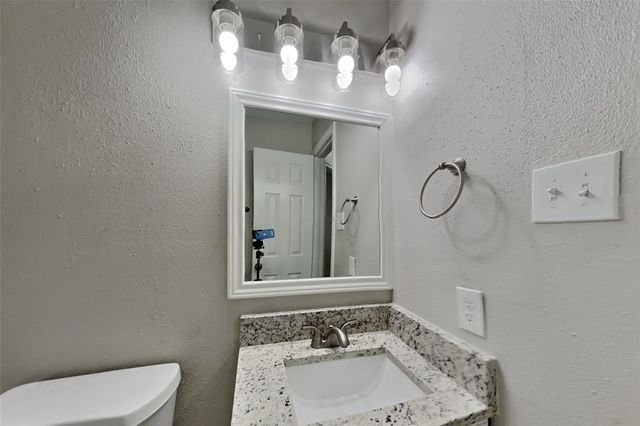 4203 Mountain Peak Way, Houston, TX 77345