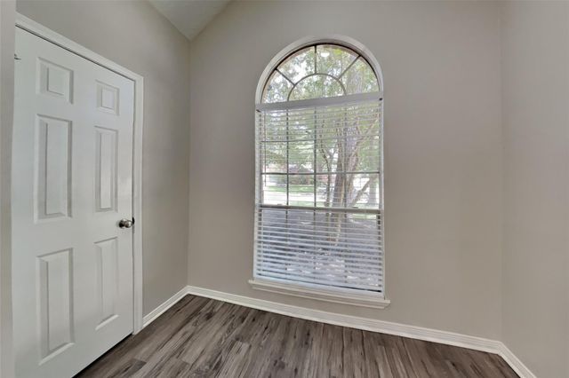 4203 Mountain Peak Way, Houston, TX 77345