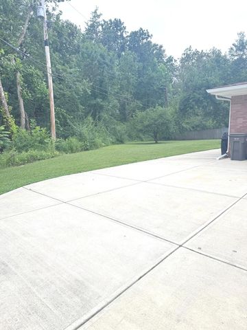 145 Jonquil Drive, Indianapolis, IN 46227