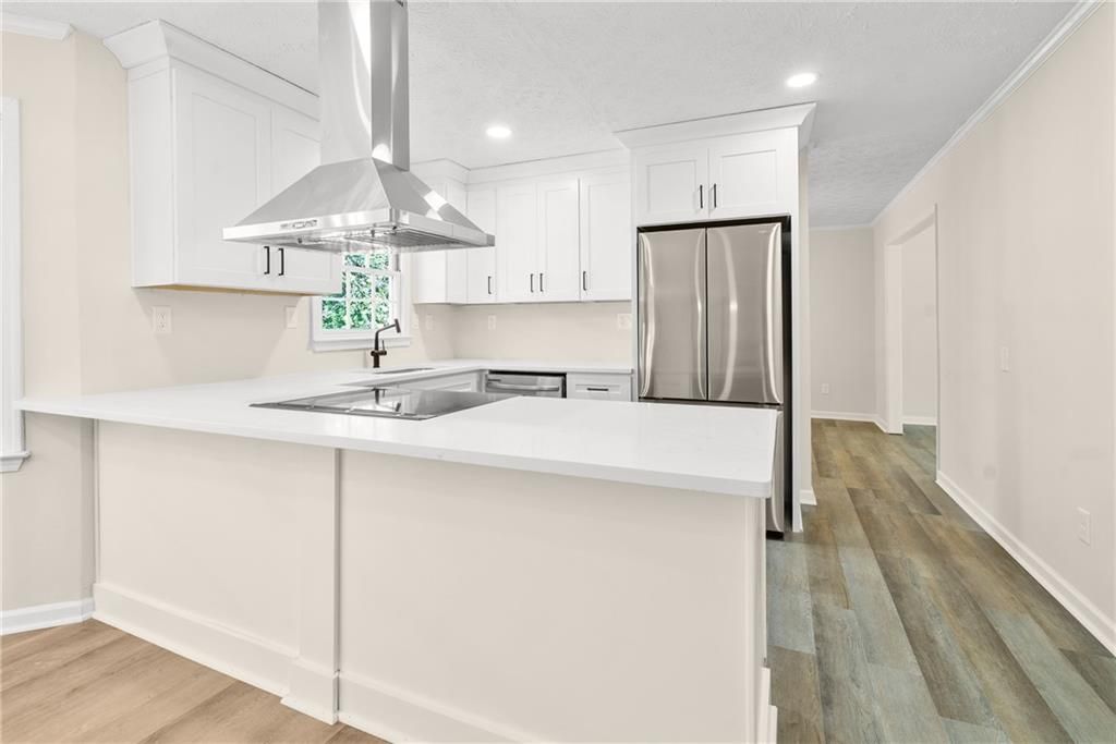 Image 9 of property listing at 1559 Fieldgreen Overlook, Stone Mountain, GA 30088