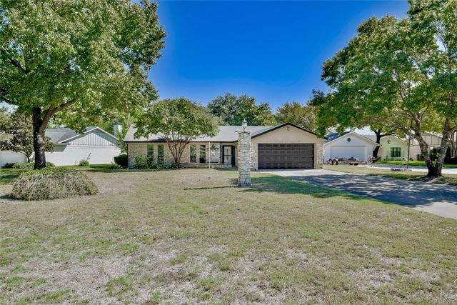 4200 Bar Harbor Court, Granbury, TX 76049
