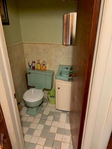 367 Sherwood Lane, Algonac, MI 48001