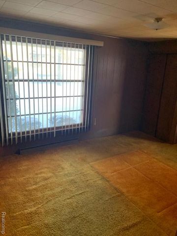 367 Sherwood Lane, Algonac, MI 48001