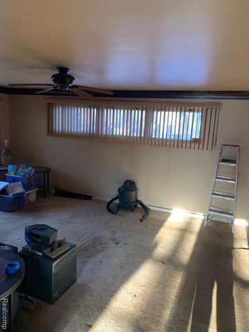 367 Sherwood Lane, Algonac, MI 48001