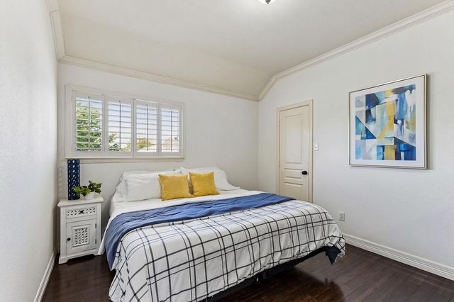 5540 La Bandera Trail, Benbrook, TX 76126