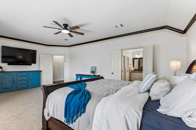 5540 La Bandera Trail, Benbrook, TX 76126