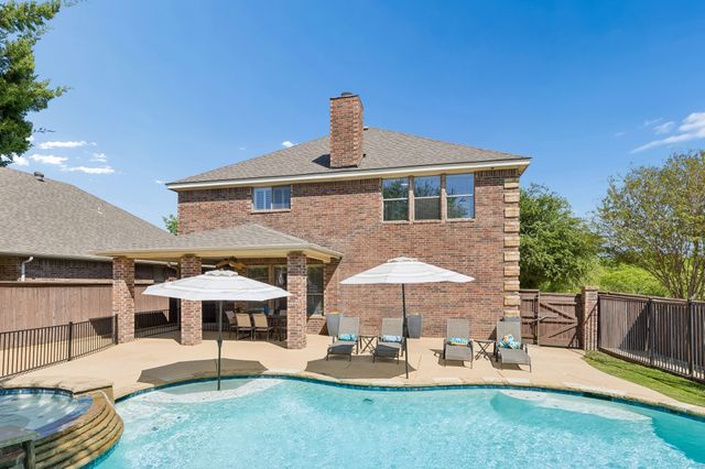 5540 La Bandera Trail, Benbrook, TX 76126