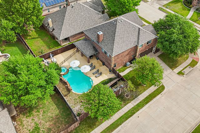5540 La Bandera Trail, Benbrook, TX 76126