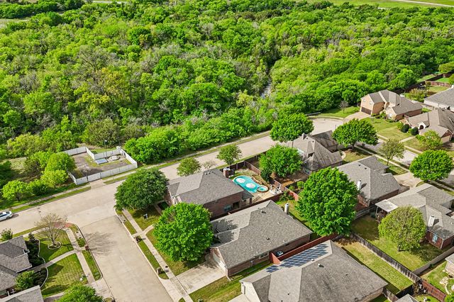 5540 La Bandera Trail, Benbrook, TX 76126