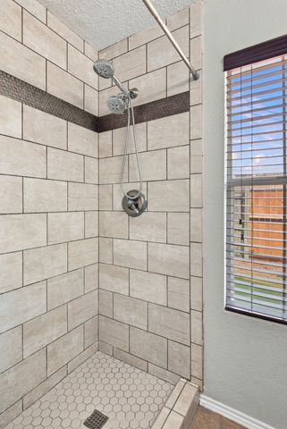 3720 Bigleaf Lane, Fort Worth, TX 76137