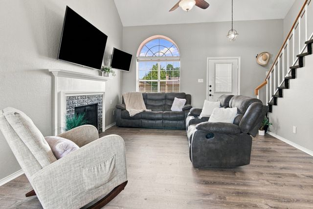 3720 Bigleaf Lane, Fort Worth, TX 76137
