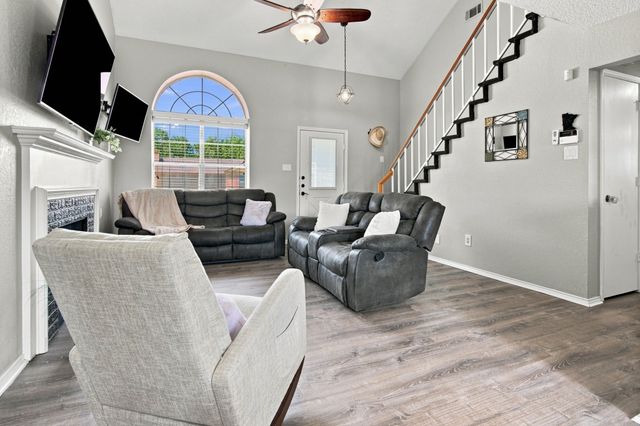3720 Bigleaf Lane, Fort Worth, TX 76137
