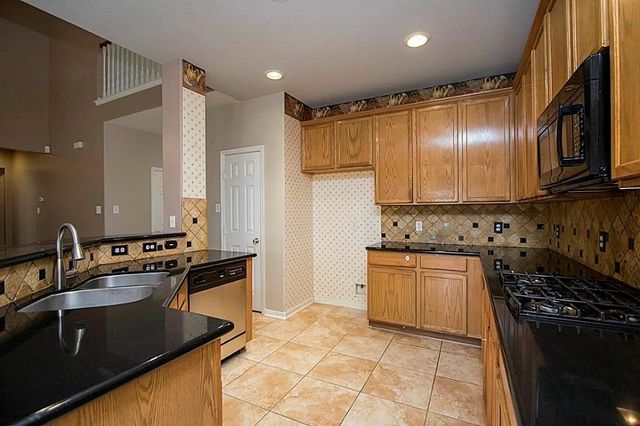 1923 Wellsley Court, Sugar Land, TX 77498