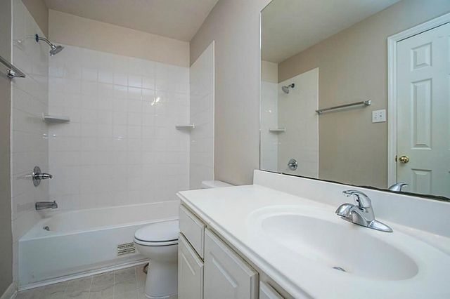 1923 Wellsley Court, Sugar Land, TX 77498