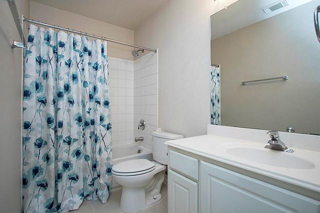1923 Wellsley Court, Sugar Land, TX 77498