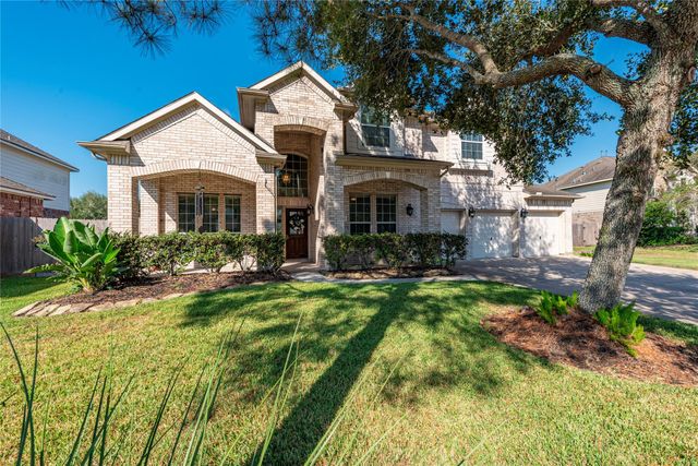 3004 Macoma Avenue, Pearland, TX 77581